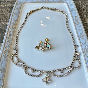 Vintage Jay Flex Aurora Borealis Necklace and Earring Set
